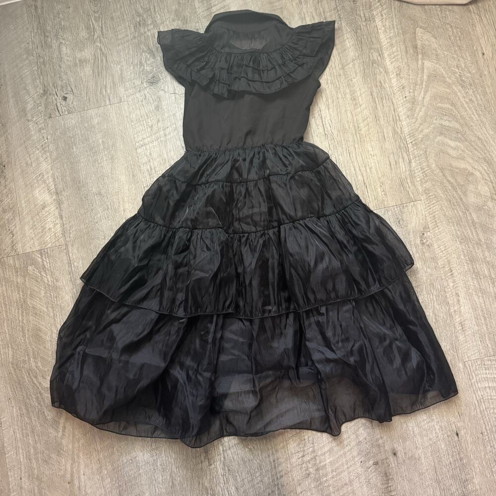 Wednesday Addams Black Collared Ruffle Layered Cap Sleeve Dress Girls 7/8 sz 130 - Picture 2 of 3
